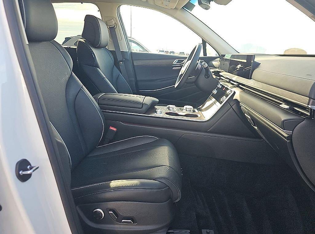 used 2026 Genesis GV80 car, priced at $64,499