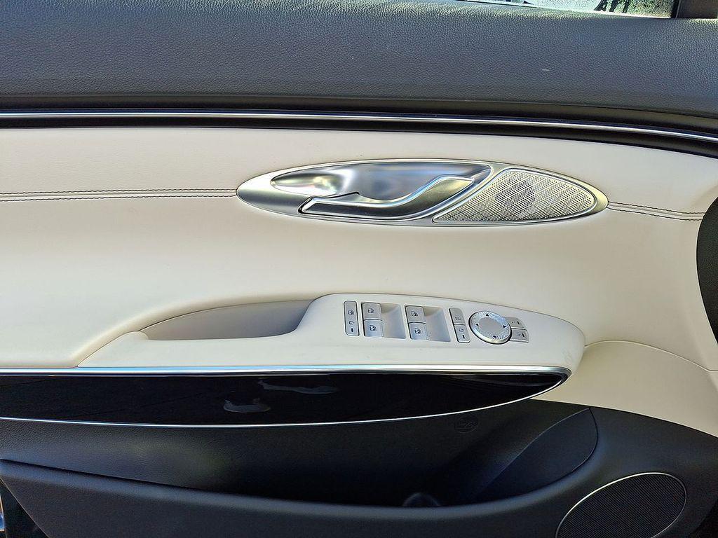 used 2025 Genesis GV70 car, priced at $36,250