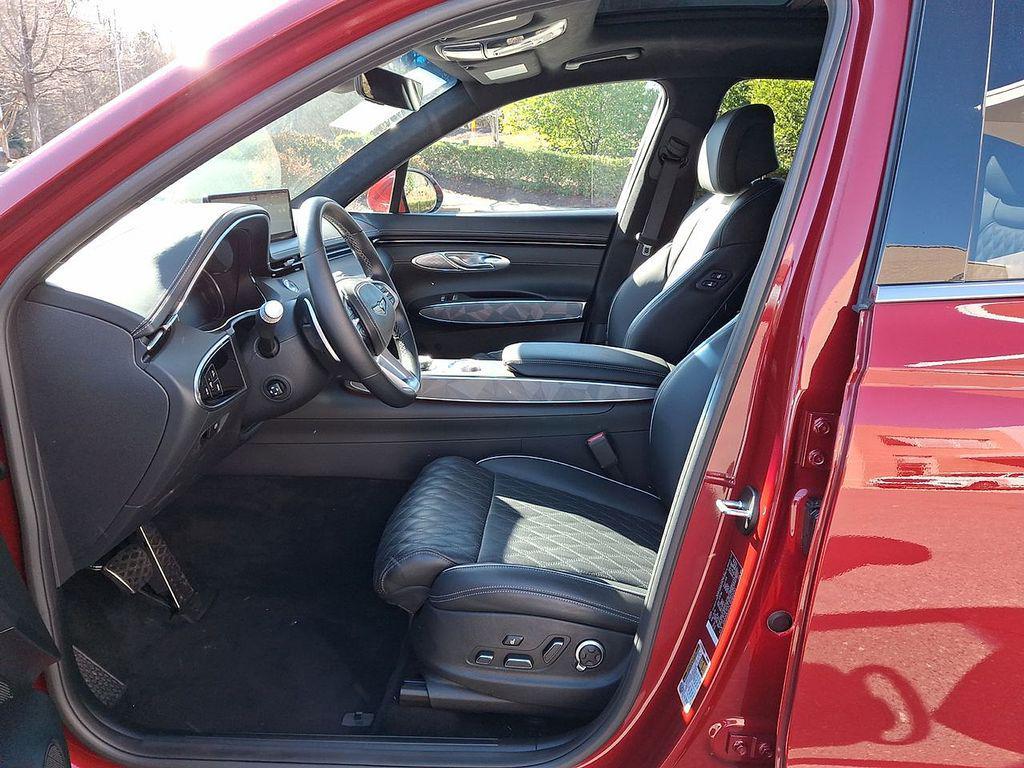 used 2025 Genesis GV70 car, priced at $47,895