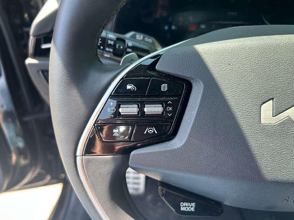 used 2024 Kia Niro EV car, priced at $23,995