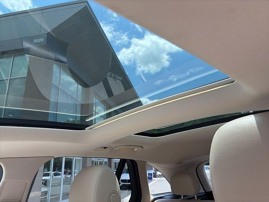 used 2021 Mercedes-Benz GLC 300 car, priced at $20,888