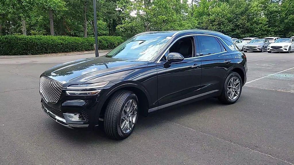 used 2025 Genesis GV70 car, priced at $38,495