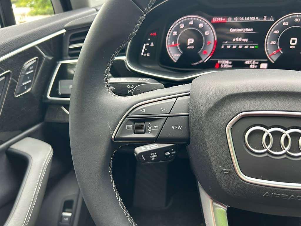used 2025 Audi Q7 car, priced at $49,500