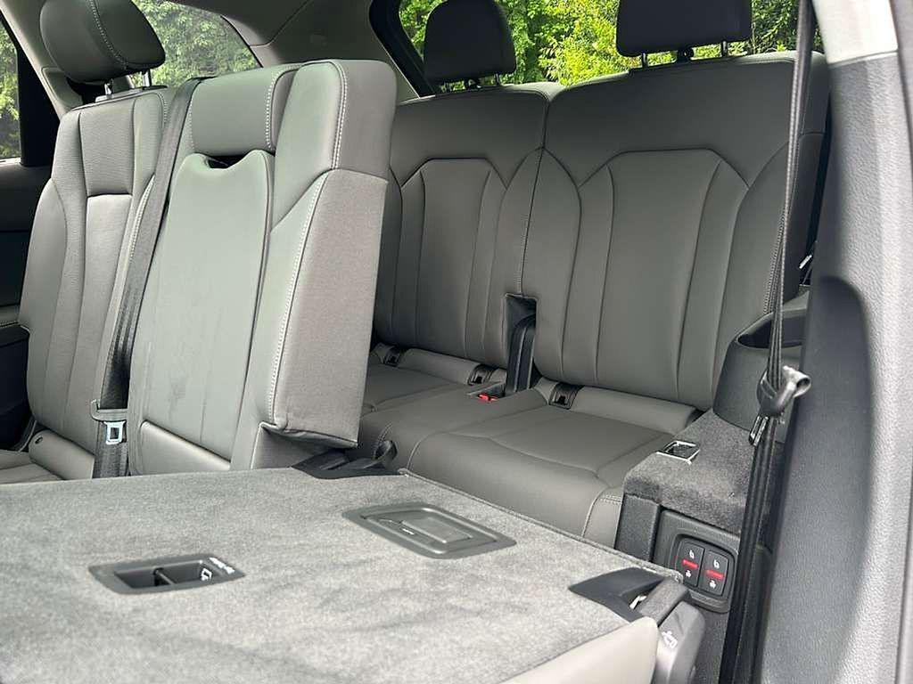 used 2025 Audi Q7 car, priced at $49,500
