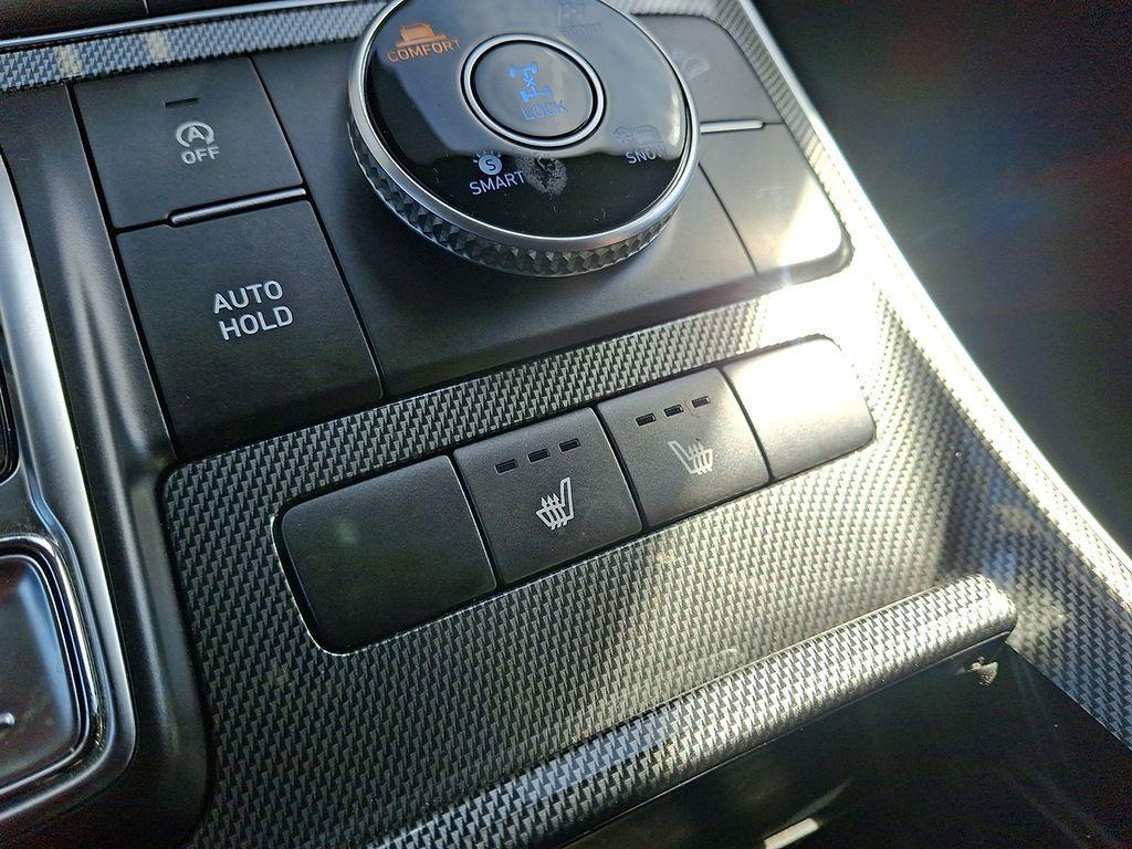 used 2023 Hyundai Santa Fe car, priced at $25,494