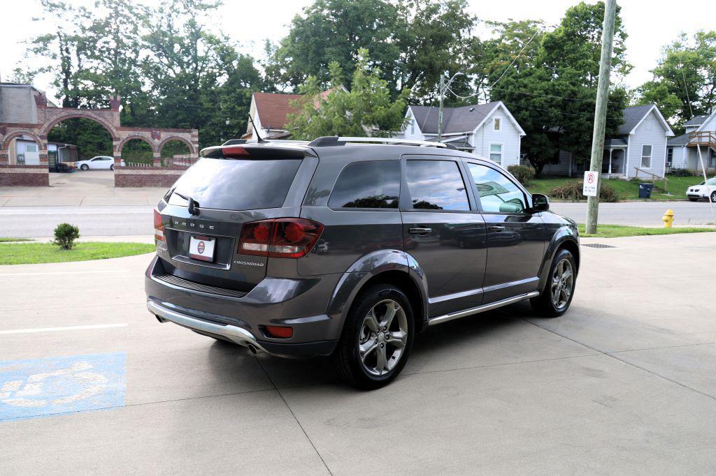 2016 Granite Crystal Metallic Clearcoat Dodge Journey