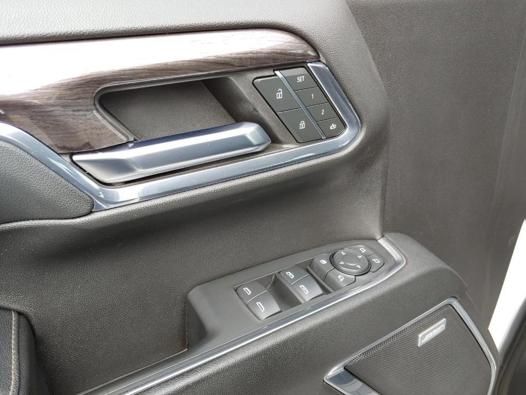 used 2024 Chevrolet Silverado 1500 car, priced at $40,500