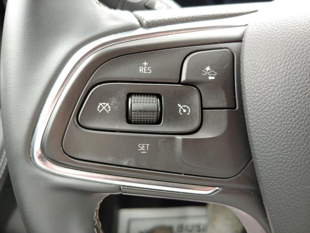 used 2025 Buick Encore GX car, priced at $22,995