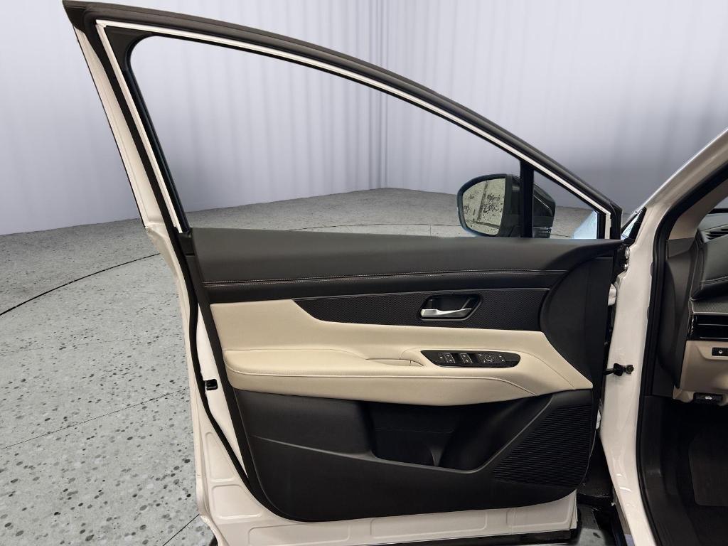 new 2025 Nissan Murano car, priced at $37,752