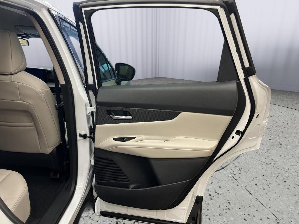 new 2025 Nissan Murano car, priced at $37,752