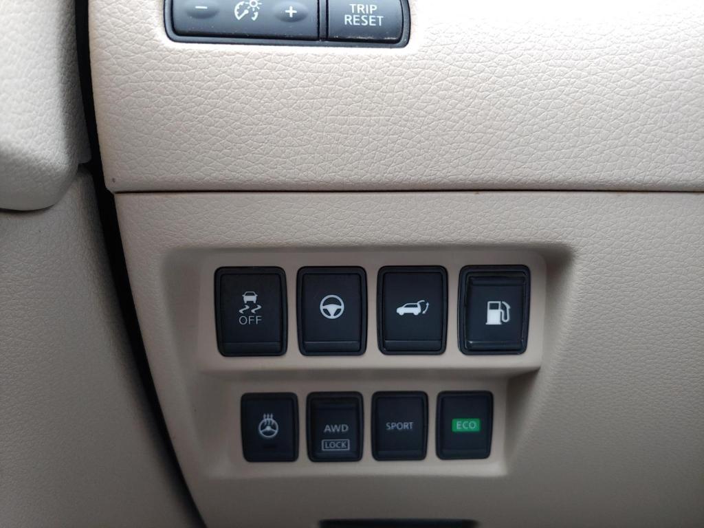 used 2020 Nissan Rogue car, priced at $18,295