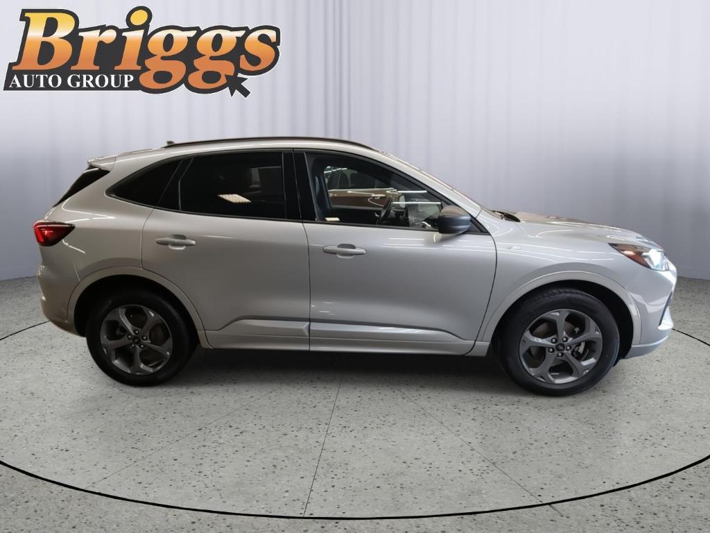 used 2023 Ford Escape car, priced at $20,700