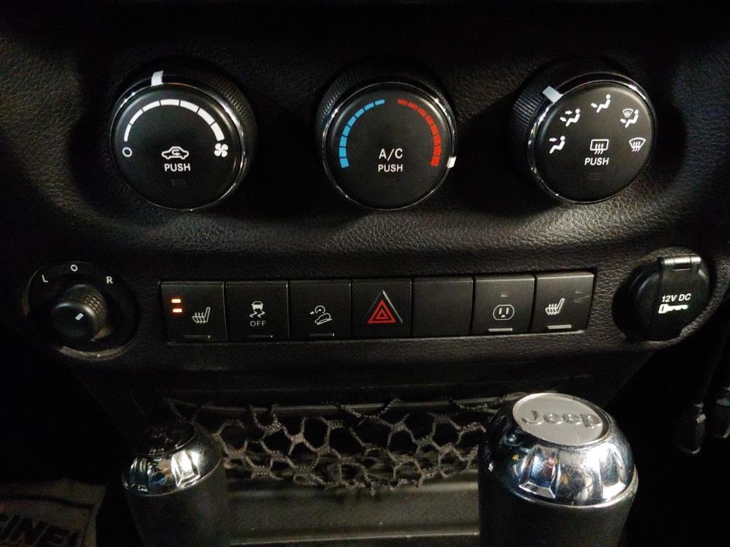 used 2014 Jeep Wrangler Unlimited car, priced at $19,200