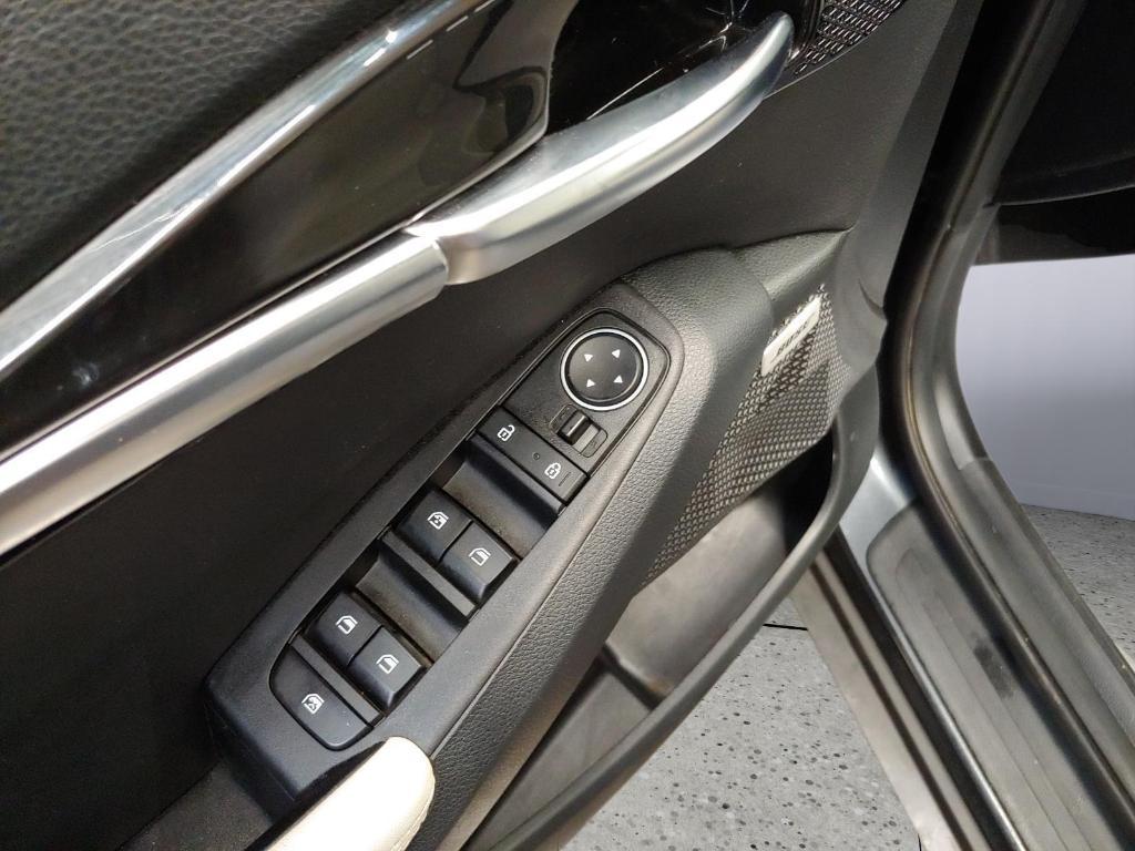 used 2023 Kia Seltos car, priced at $21,995