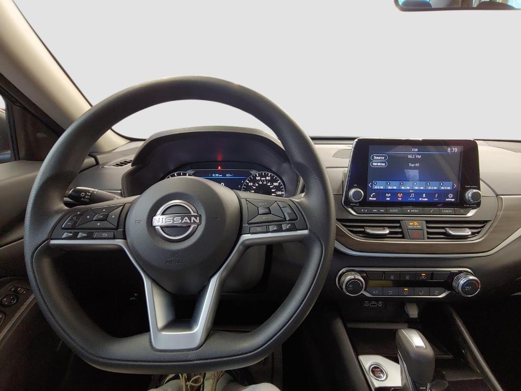 used 2024 Nissan Altima car