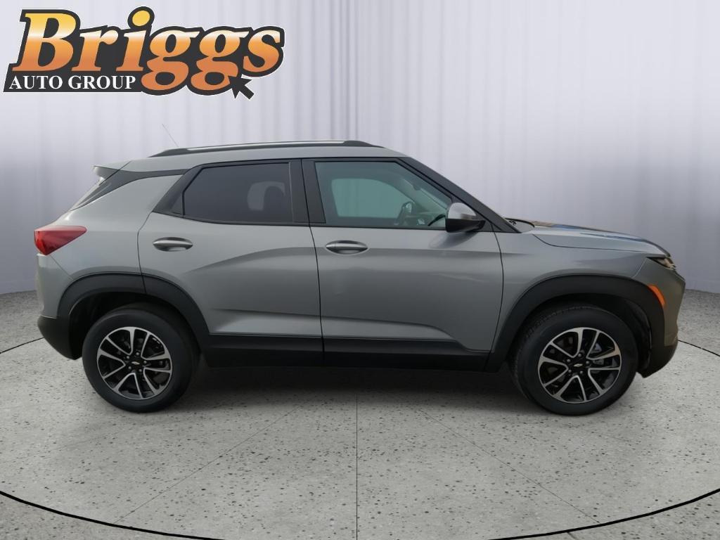 used 2025 Chevrolet TrailBlazer car, priced at $24,795