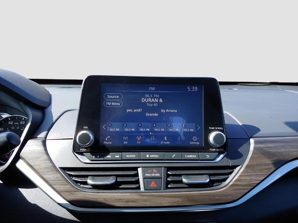 used 2025 Nissan Altima car