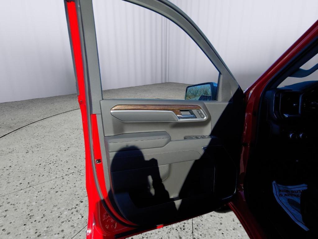 new 2026 GMC Sierra 1500 car, priced at $54,201