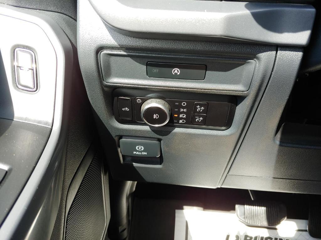 used 2025 Ford F-150 car, priced at $46,900