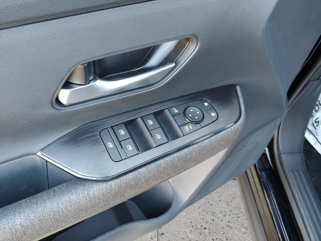 new 2026 Nissan Kicks car, priced at $27,772