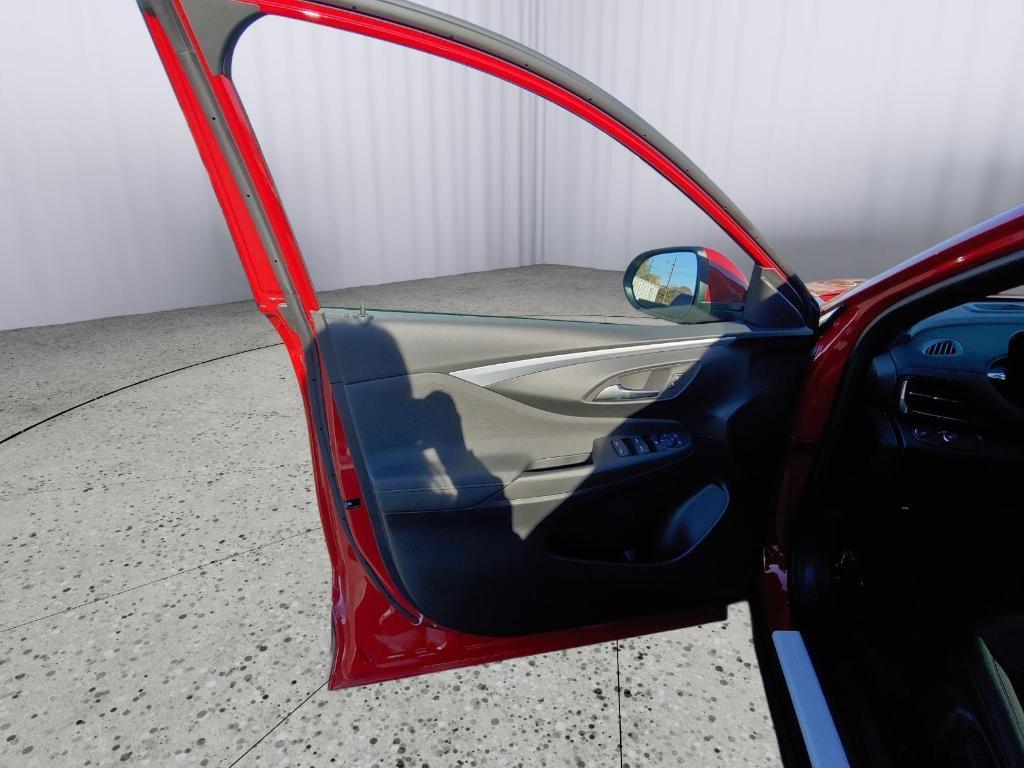 new 2026 Buick Envista car, priced at $25,081