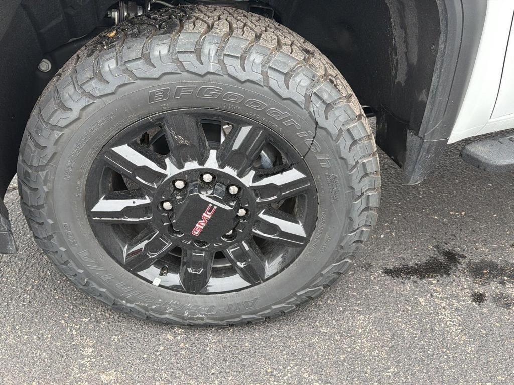 new 2026 GMC Sierra 2500 car, priced at $84,346