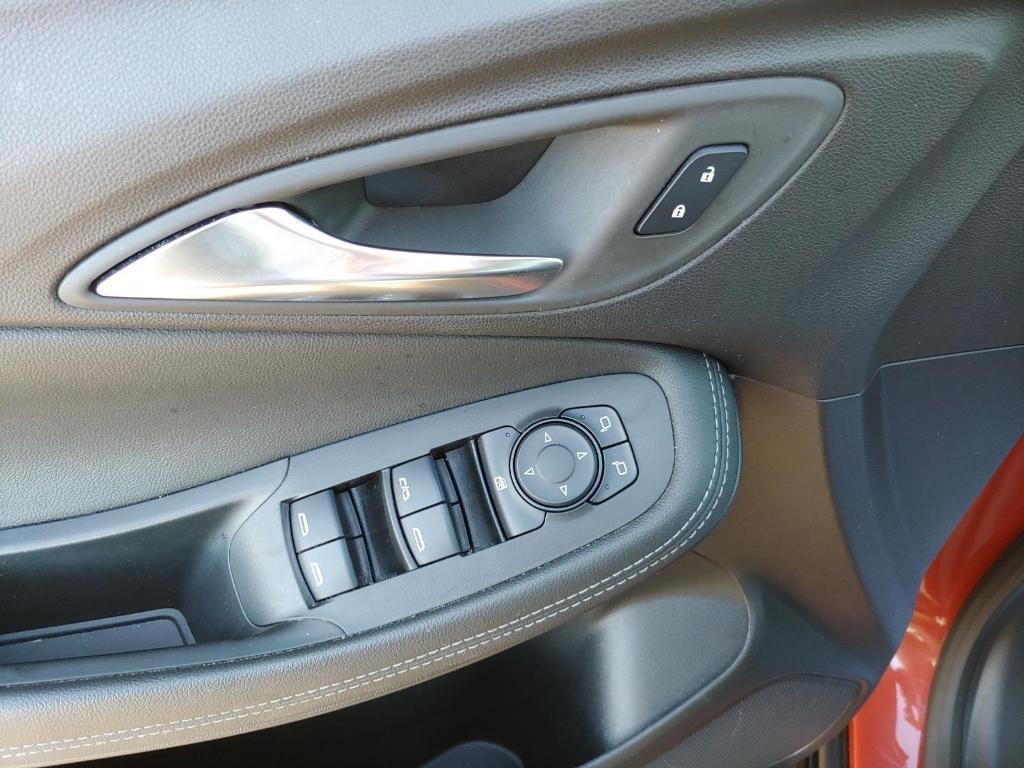 used 2024 Buick Encore GX car, priced at $24,995