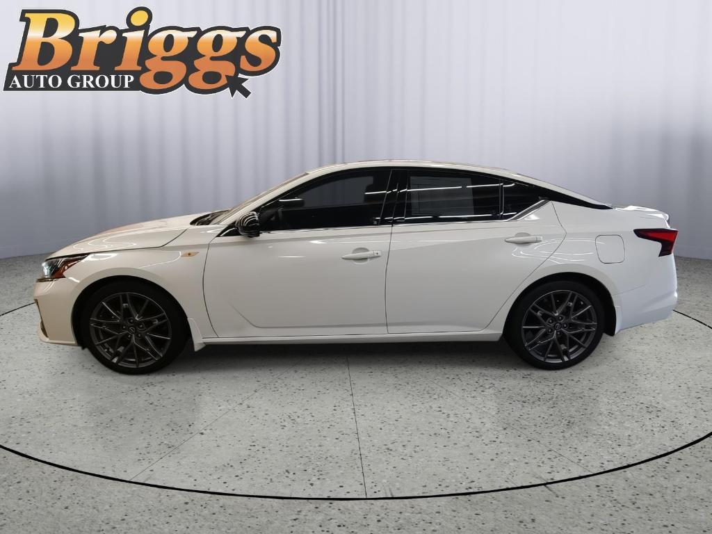 used 2023 Nissan Altima car, priced at $27,495