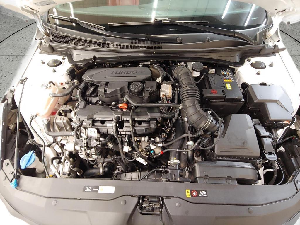 used 2023 Hyundai Elantra car, priced at $21,995