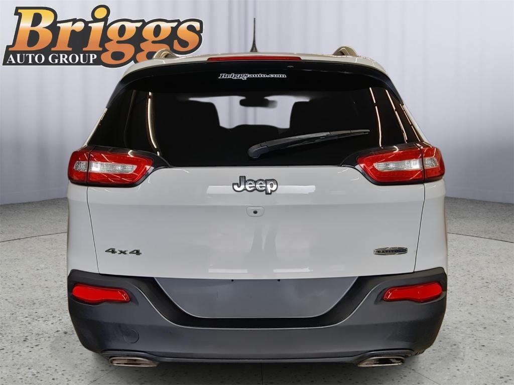 used 2015 Jeep Cherokee car, priced at $6,995