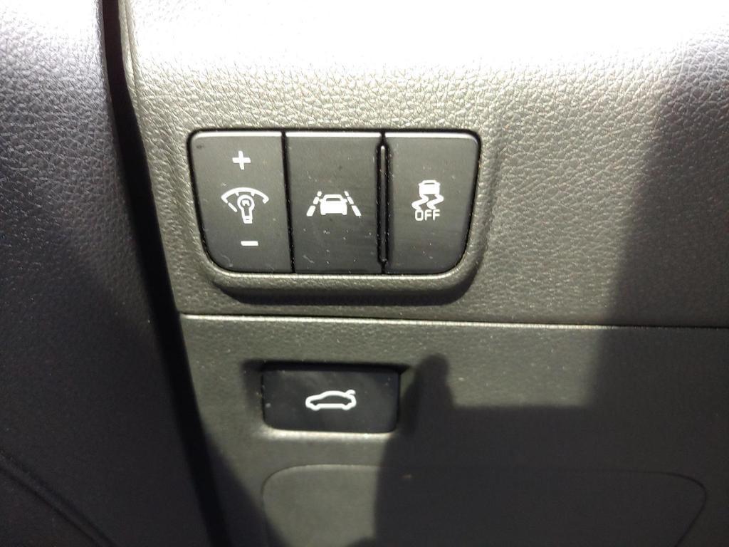 used 2021 Kia K5 car, priced at $18,600