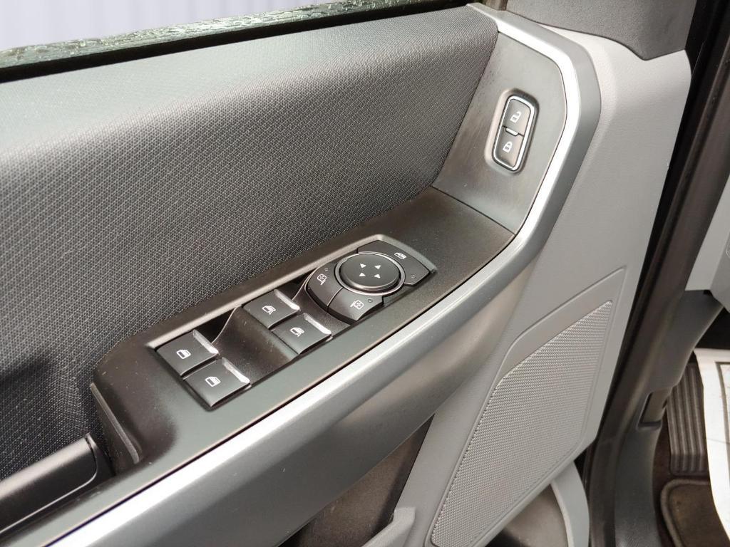 used 2021 Ford F-150 car, priced at $32,900