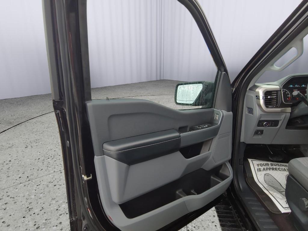 used 2021 Ford F-150 car, priced at $32,900