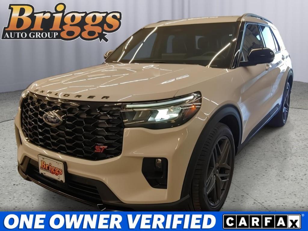 used 2025 Ford Explorer car, priced at $47,995