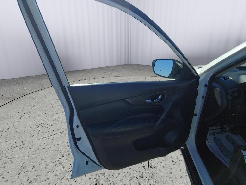 used 2018 Nissan Rogue car, priced at $14,995