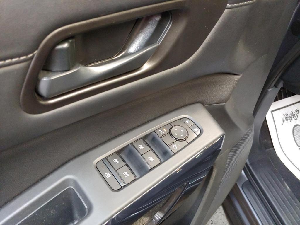 new 2025 Nissan Pathfinder car