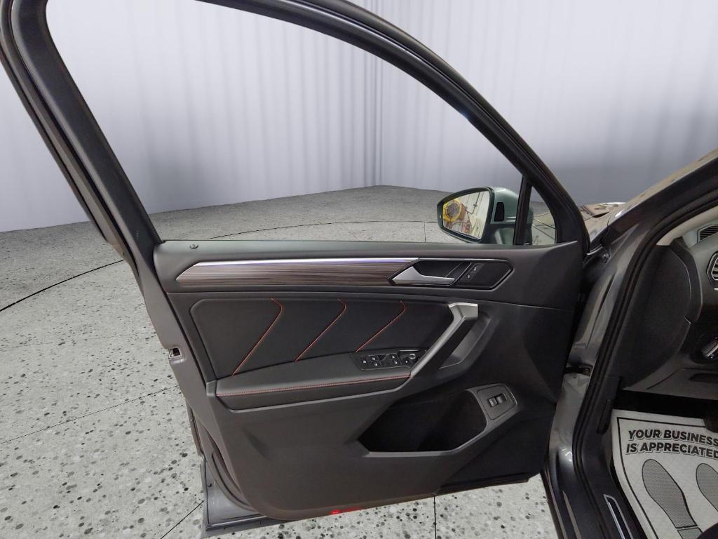 used 2024 Volkswagen Tiguan car