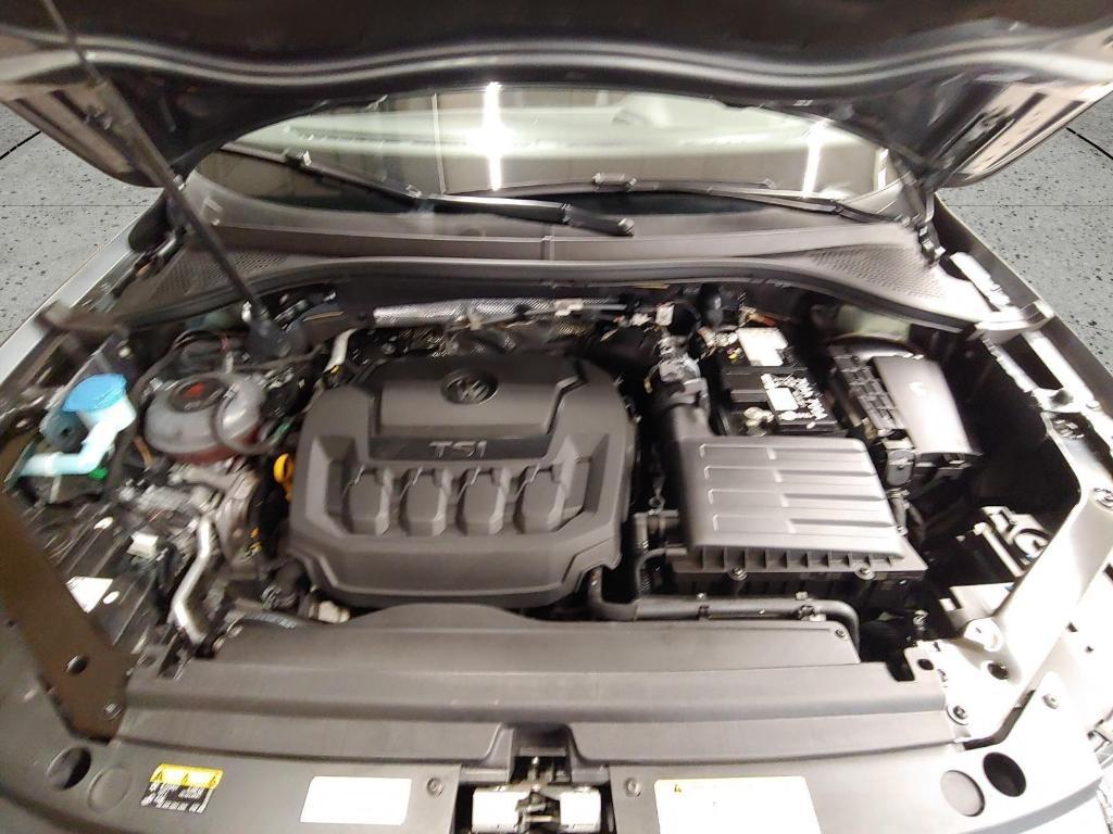 used 2024 Volkswagen Tiguan car