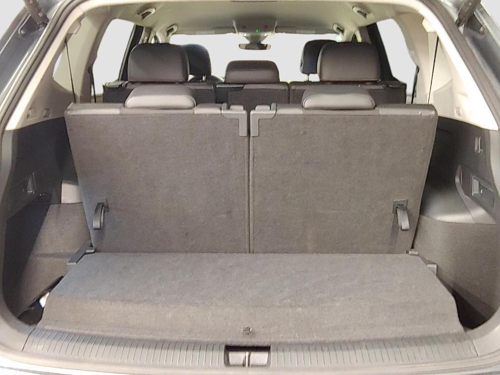 used 2024 Volkswagen Tiguan car