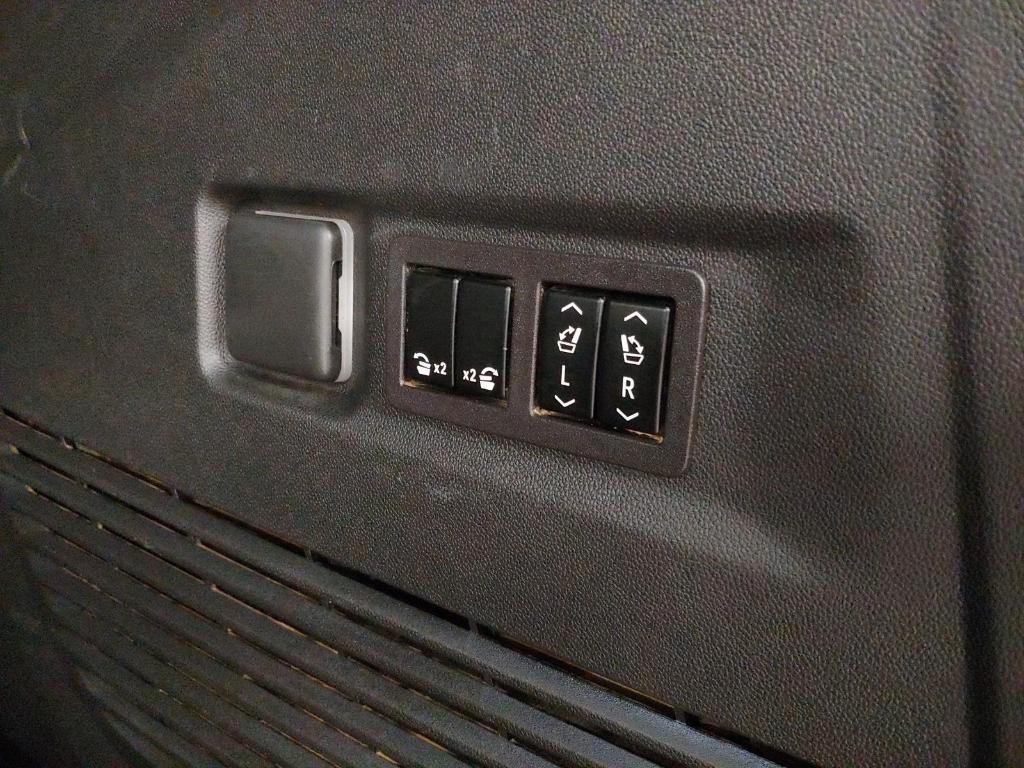 used 2023 Chevrolet Suburban car, priced at $53,495