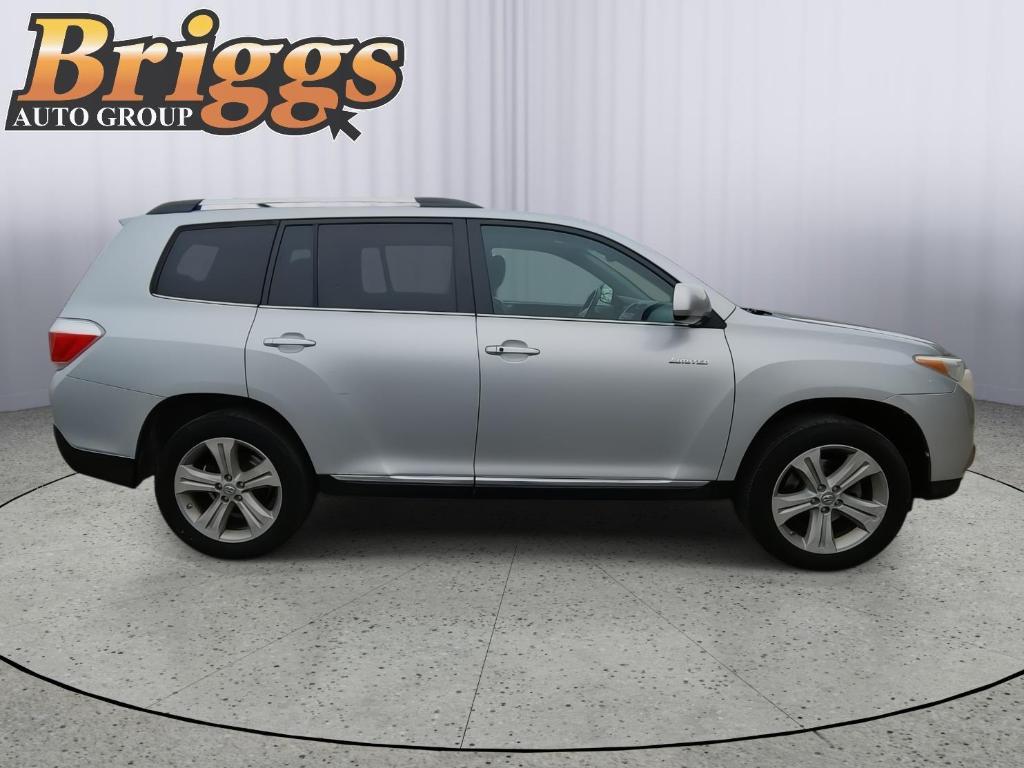 used 2012 Toyota Highlander car, priced at $12,495