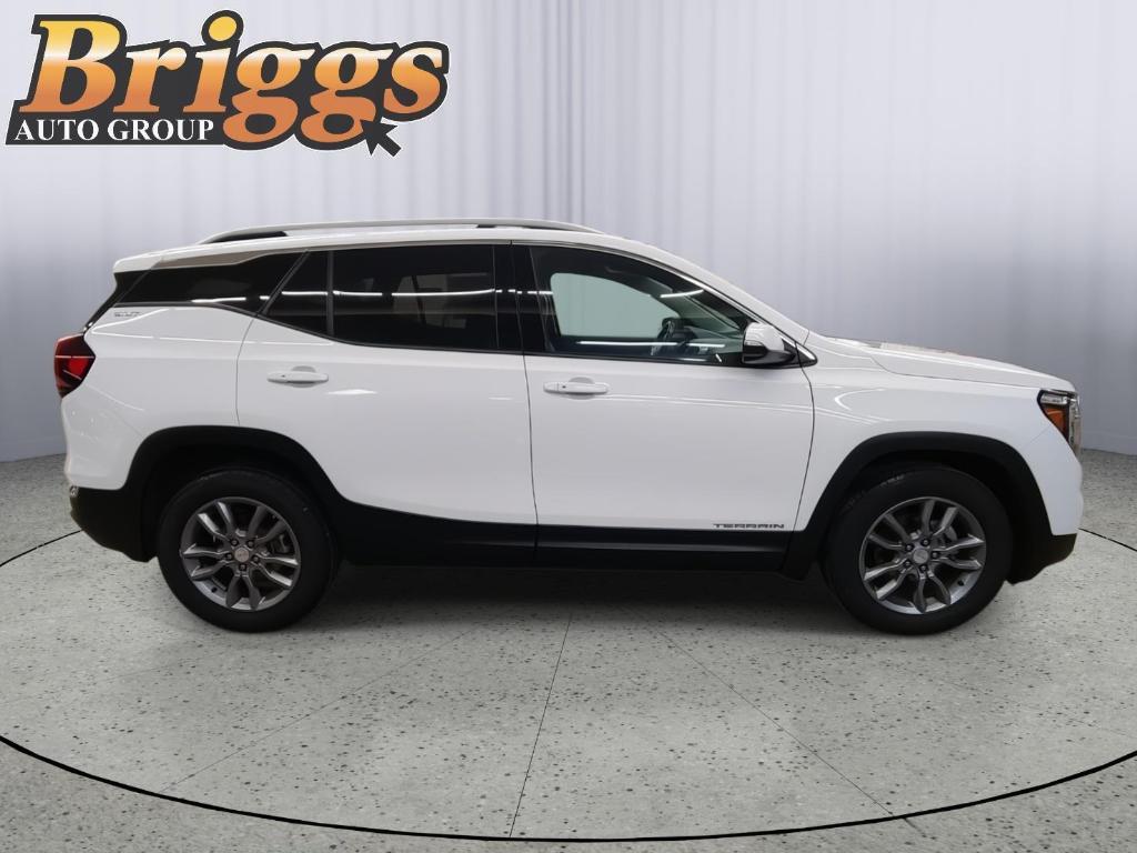 used 2024 GMC Terrain car, priced at $20,995