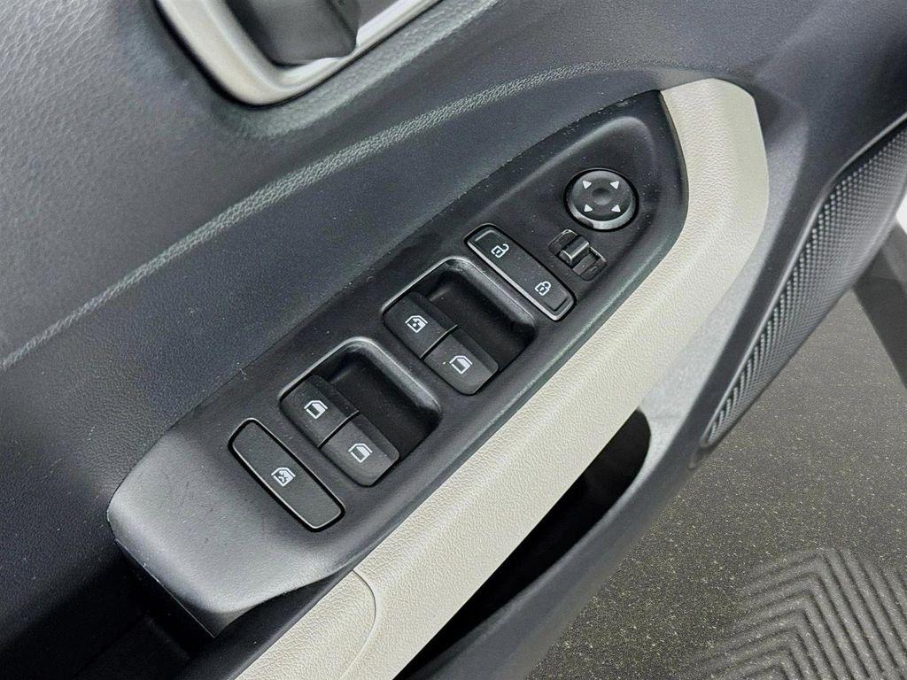 used 2025 Hyundai Venue car, priced at $19,588