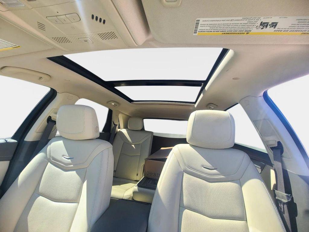 used 2021 Cadillac XT5 car, priced at $23,288