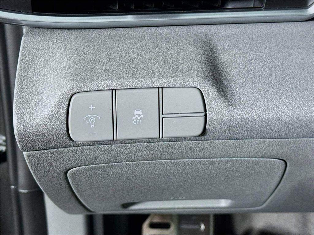 new 2026 Hyundai Elantra car, priced at $25,368