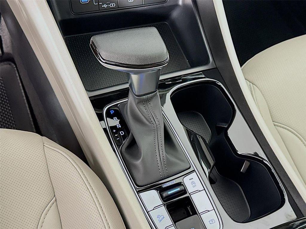 new 2026 Hyundai Tucson car, priced at $35,518