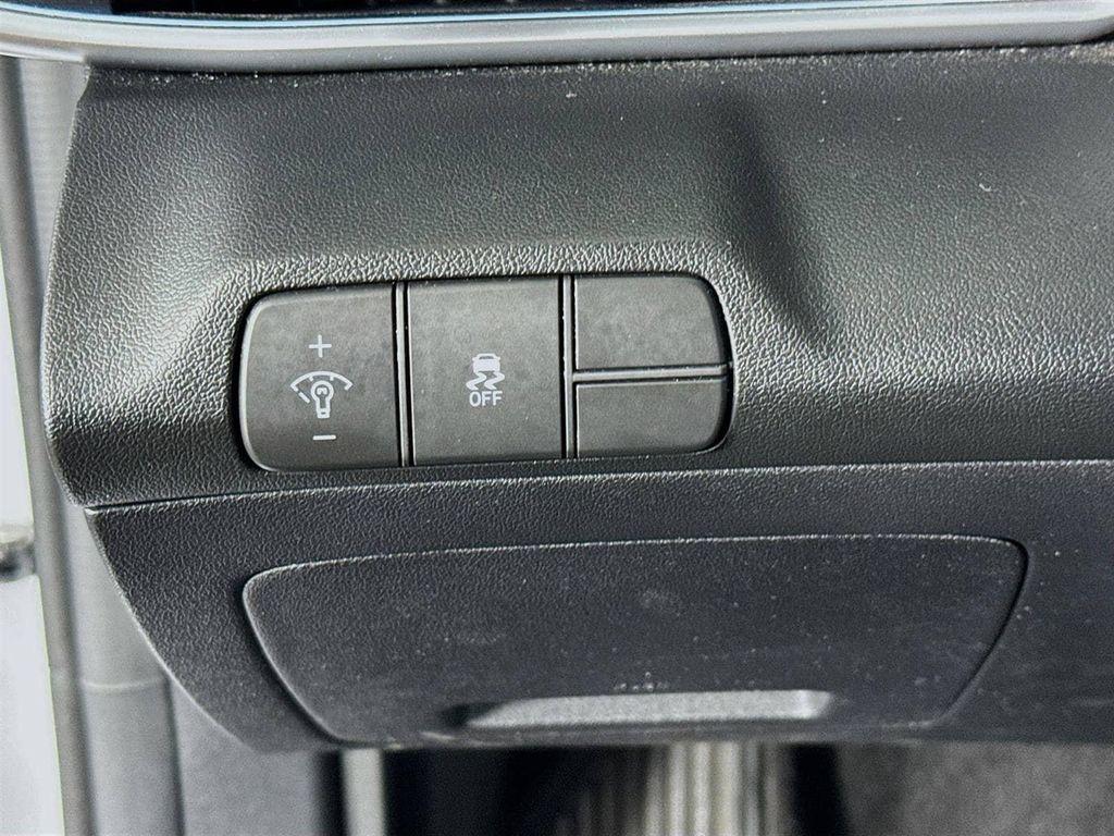 used 2024 Hyundai Elantra car, priced at $21,288