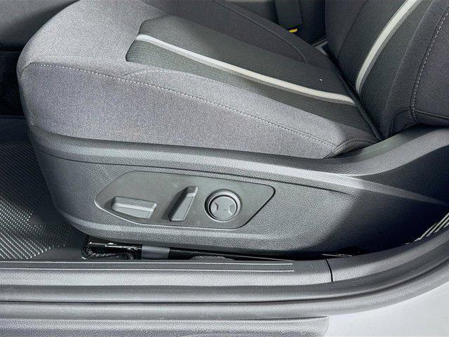 new 2025 Hyundai Sonata Hybrid car, priced at $30,771