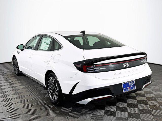 new 2025 Hyundai Sonata Hybrid car, priced at $30,771