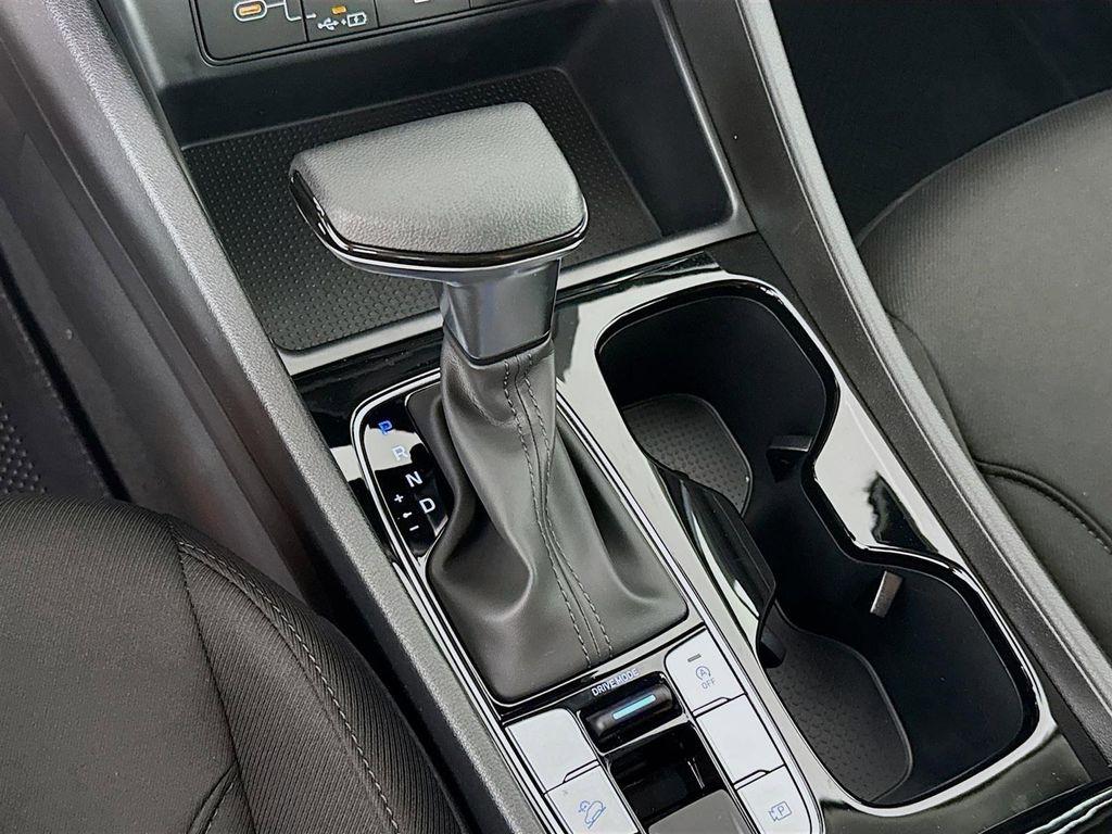 new 2026 Hyundai Tucson car, priced at $35,573